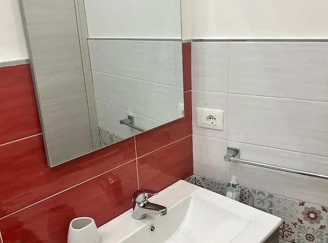 Leonardo Sicilian Casa * Riposto