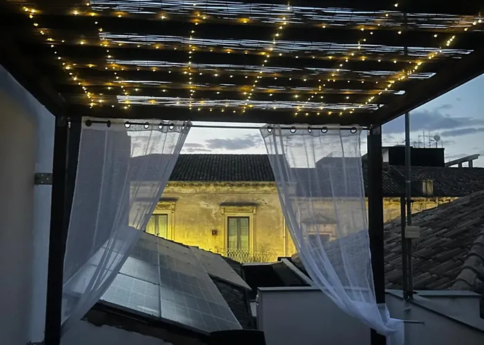 Leonardo Sicilian Casa *