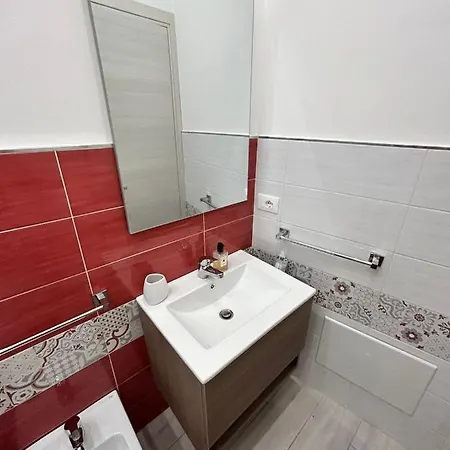 Leonardo Sicilian Casa *