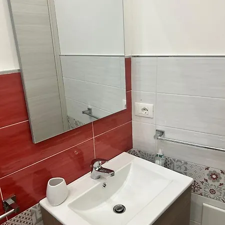 Leonardo Sicilian Casa * リポスト