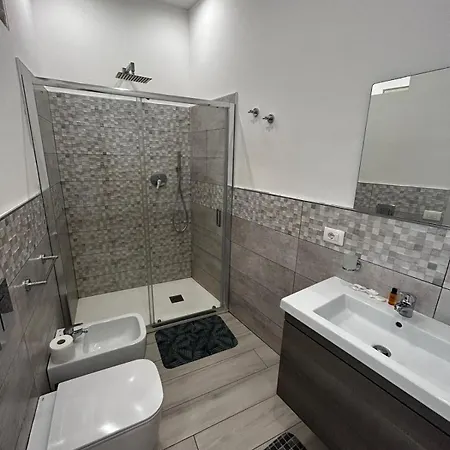 Leonardo Sicilian Casa * リポスト