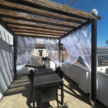 別荘 Leonardo Sicilian Casa *