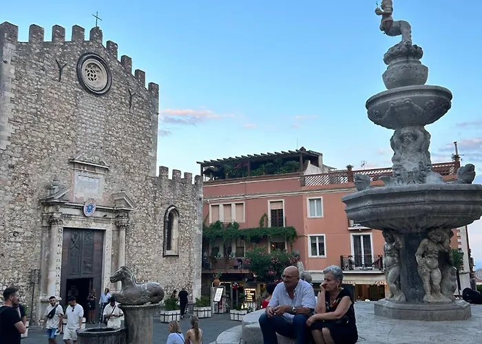 Leonardo Sicilian Casa